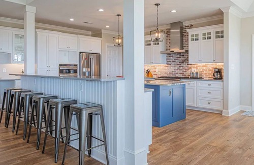 Kilmarnock House | Perfect Summer Retreat! New Home with wide views!
