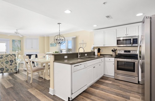 Midtown Ocean City Condo | Perfectly located OCMD family vacation rental 2BR, 2BA, Pool/Hot tub.