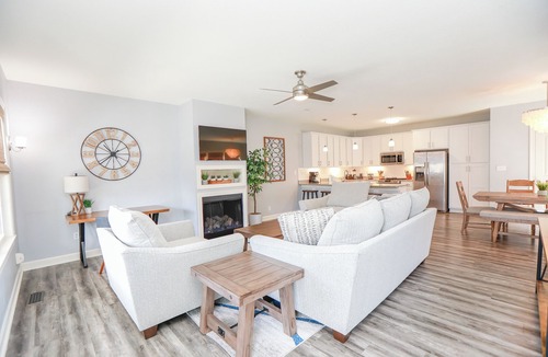 Northeast Virginia Beach House | Pet -Friendly 4 BR Home - Near Beach Sleeps 8