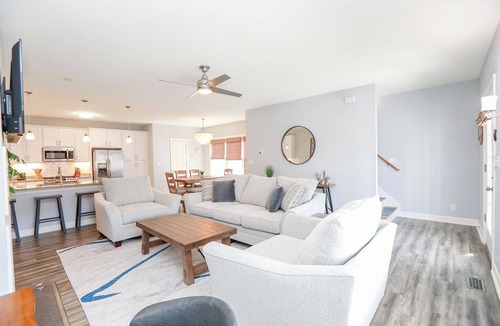 Northeast Virginia Beach House | Pet -Friendly 4 BR Home - Near Beach Sleeps 8