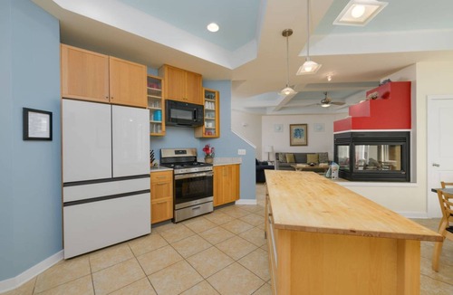 Rehoboth Beach House | Pet Friendly, 6 BR, 4 BA Home in Rehoboth, 2 Blocks from Beach, 5 Min to Town w/Free Golf and More!