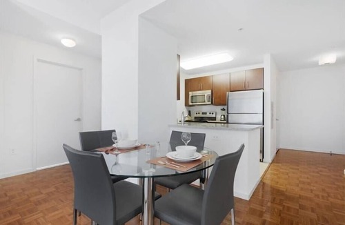 Hudson Exchange Apartment | Pet-friendly Amenities & Dog Run | Jersey City| nr Hudson River