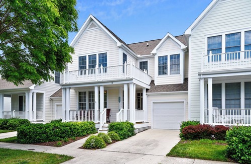 Ocean View Villa | Pet-Friendly Bear Trap Stay w/Pools & Amenities!