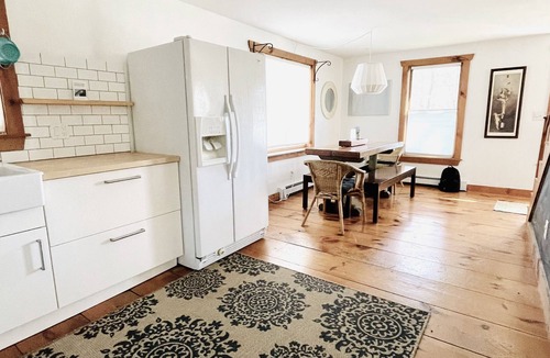East Harwich House | Pet-Friendly Cape Escape 6 Min to Beach