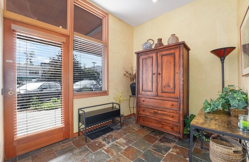 Bigfork Condo | Pet friendly condo on the banks of the Swan River Property in Downtown Bigfork - Bearister Den
