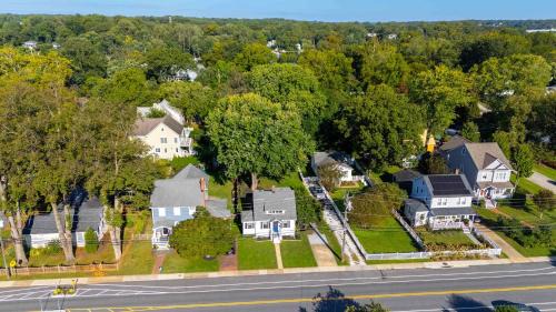 West Annapolis House | Pet-Friendly Cottage Walk to USNA Stadium