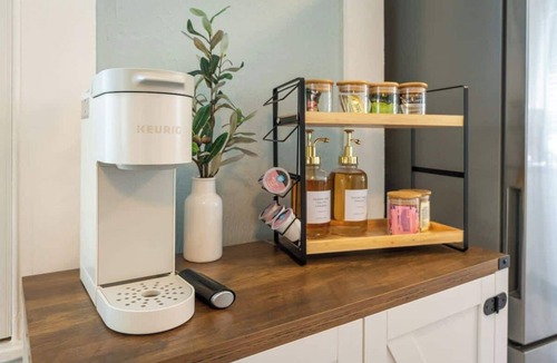Annapolis House | Pet-Friendly Eastport | Yard & Fire Pit