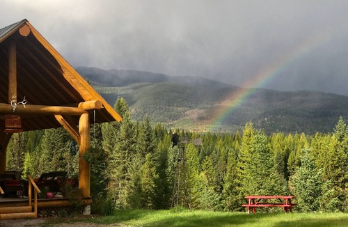 Bigfork Cabin | Picturesque cabin in awesome Swan Valley- Beautiful lakes, mountains