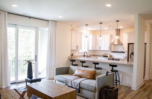 Batesville Apartment | Piedmont Place | Modern 2 Bedroom | Downtown Crozet