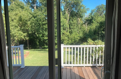 Wilmington Apartment | Pike Creek, Wilmington, 1 bed in tranquil park, near Hospital with fire pit