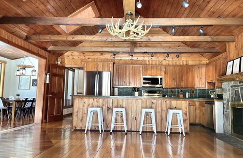 Kingston Cabin | Pink Hill: Spacious Home w/Heated Saltwater Pool