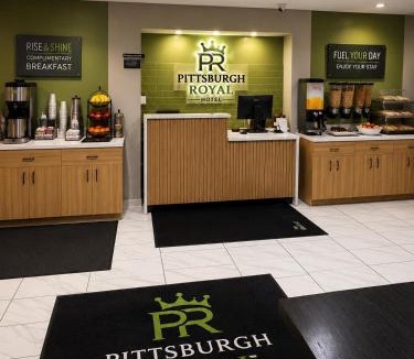 Moon Township Hotel | Pittsburgh Royal Hotel