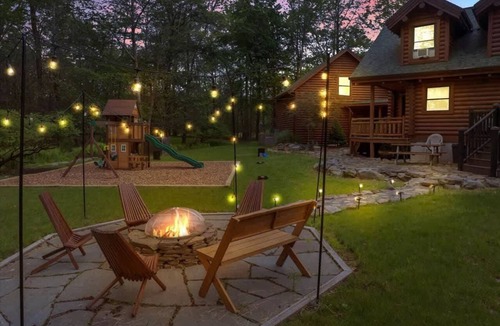 Gouldsboro Cabin | Pocono Log Cabin |Gold Star Community |