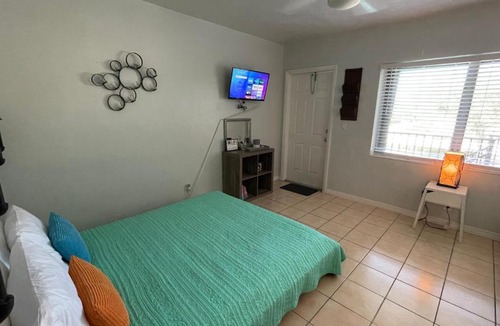 Harbor Village Apartment | Pompano Beach Apartments by C&G Rentals