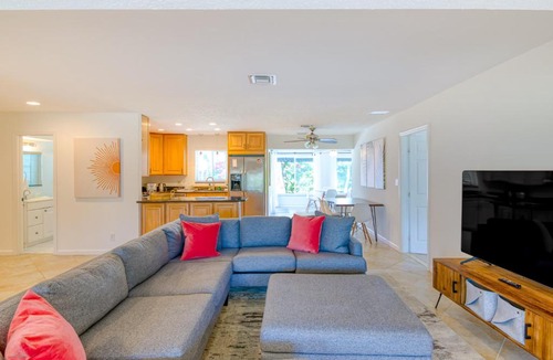 Harbor Village House | Pompano Treasure