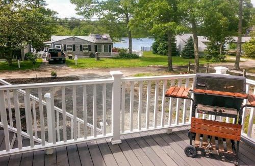 East Wareham House | Pond Access & Private Dock: East Wareham Home
