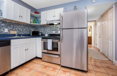 Ocean City Condo | Ponte Vista 410 by Seaside Vacations & Sales