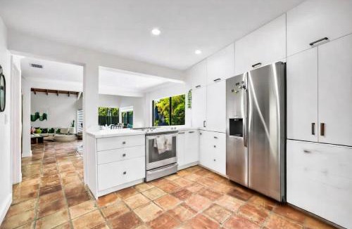 The Hammocks House | Pool - BBQ - Fire pit - Pool Table - TV room