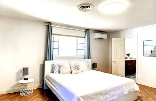 Imperial Point Villa | Pool, Beach and Space for Fun