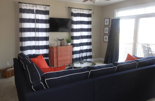 North Wildwood House | POOL! Beautiful beach block, end unit, three story town home at the highly desirable Thunderbird Condos,