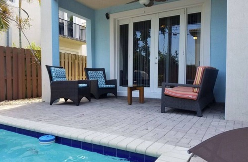 Central Fort Lauderdale House | Pool Home in Wilton & Las Olas