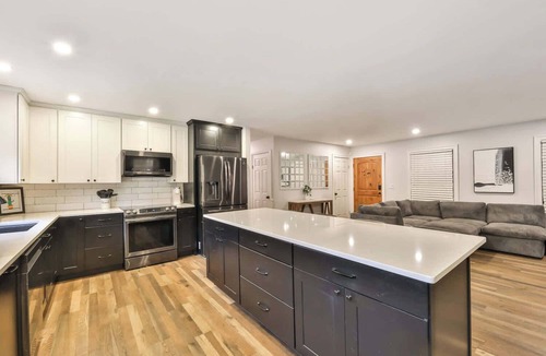 Cairo House | Pool, Hot Tub & BBall Court - Catskills Retreat