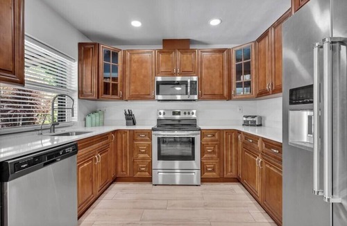 Imperial Point Villa | Pool House Near Beach w/ Sunroom and Lounge Areas
