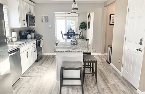 Villas House | POOL/SWIM SPA/HOT TUB! 300 FEET TO SECLUDED BEACH KAYAKS! Bayshore Getaway!
