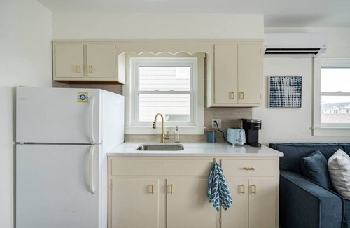 West Wildwood Apartment | Poplar Pad- West Wildwood, 2 bedrooms on the Bay