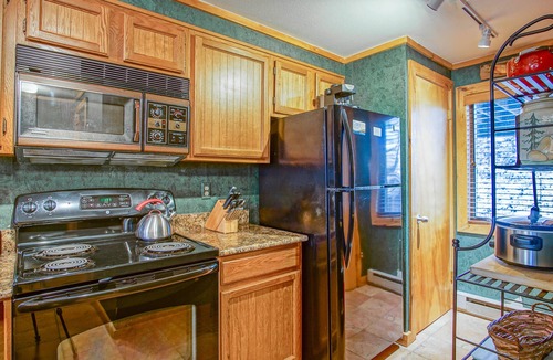 Edray Condo | Powderidge 24 Spectacular Slope Side 2 Br Condo