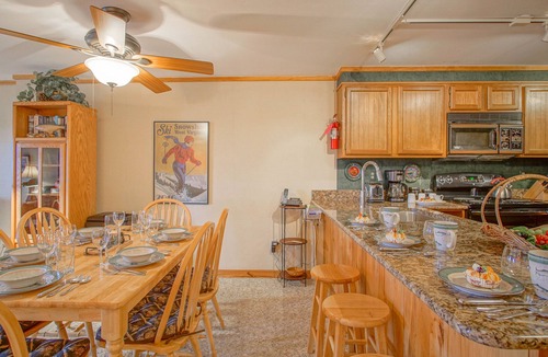 Edray Condo | Powderidge 24 Spectacular Slope Side 2 Br Condo