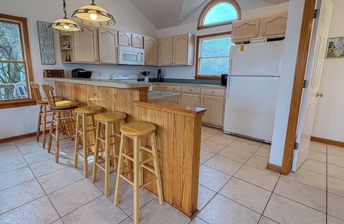Southern Shores House | Precious Rapture - Dog friendly, 200 yards to beach, 5 bed, 3.1 bath