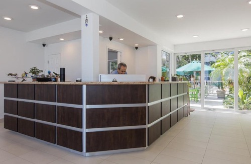 Central Beach Hotel | Premiere Hotel
