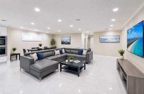 South Lake Villa | Premium Luxury 5BR/4BA Villa near Hollywood Beach