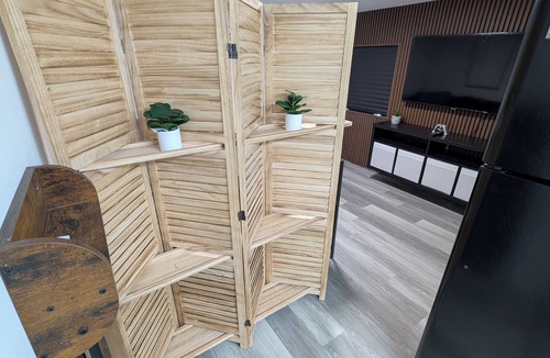Emerald Hills Apartment | PrimeStay in Modern Studio in Prime Location