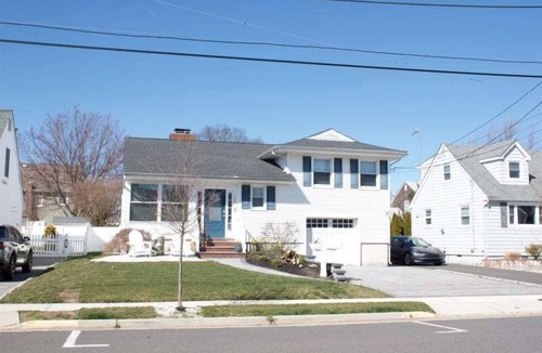 Point Pleasant Beach House | PRIN209 | "Seacret Hideaway" - Updated full home in north end location, private yard, 4 badges!
