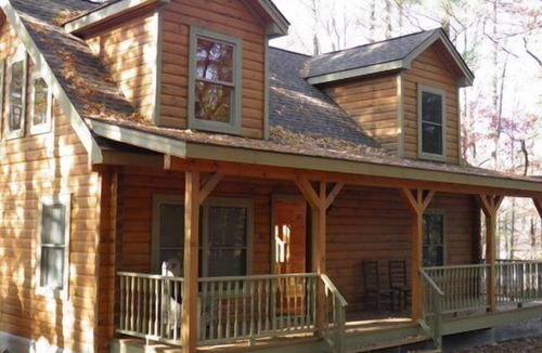 Bearsville Cabin | Pristine Woodstock Mountaintop Log Cabin — Minutes to Town