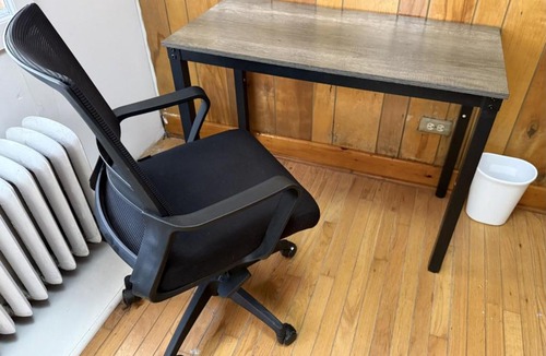 Hopelawn House | Private 1-bed house convenient to NYC bus and train