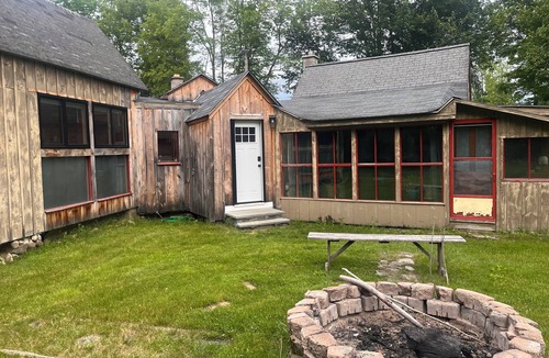 Royalston Cabin | Private 2-bedroom cabin on 75 acres in quaint Royalston for a relaxing stay