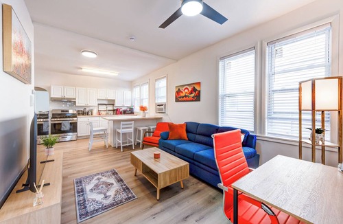Teaneck Apartment | Private 2BR in Teaneck/13MI to NYC/Free Parking/Laundry/Ideal for Extended stay