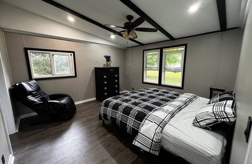 Hancocks Bridge House | Private 3BR Farmhouse on Estate with Event Space, Horses,Trails, Ponds & Orchard