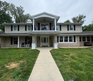 Hillsmere House | Private Annapolis Retreat