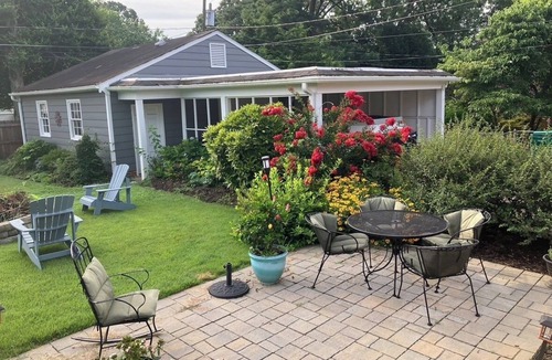 Chamberlayne Apartment | Private Basement Apartment Suite w/Sauna & Workspace- Traveling Professionals
