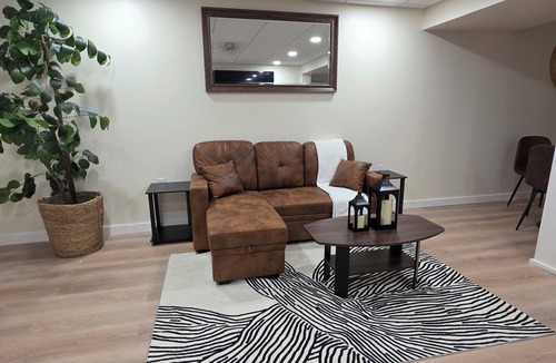 Berkley Apartment | Private Basement Apartment with Private entrance - No shared Spaces