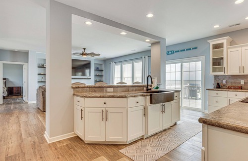 Maryus House | Private Beach & Deck: Bayfront Home in Hayes!