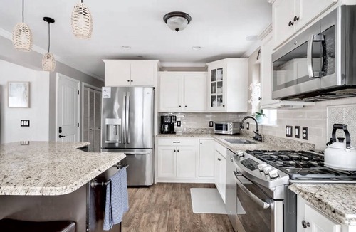 Town Bank House | Private Beach, Hot Tub, Fireplace