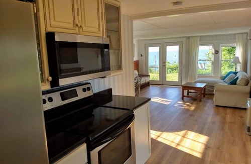 Brewster House | PRIVATE BEACHFRONT, Watch sunset over the bay. Amazing beach 360 ft long!