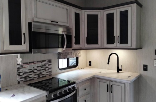 Martinsville RV Rental | Private camper with full hook up walking distance to Martinsville Speedway