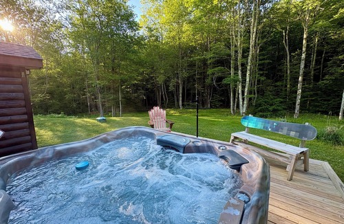 Hunter Ski Chalet | Private Catskills Chalet Hot Tub 4BR Sleeps 8 Near Hunter
