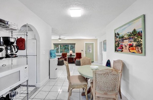 Lauderdale-by-the-Sea Villa | Private heated Pool, 6 minute walk to the beach and shopping